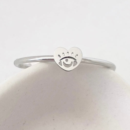 ANILLO CORAZÓN OJITO